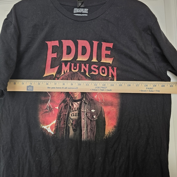 Netflix Stranger Things Eddie Munson Graphic Black T-Shirt - Size L - Picture 5 of 8